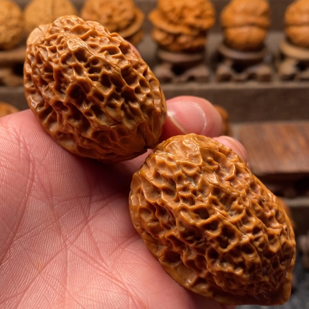 文玩核桃把件刺头39尺寸