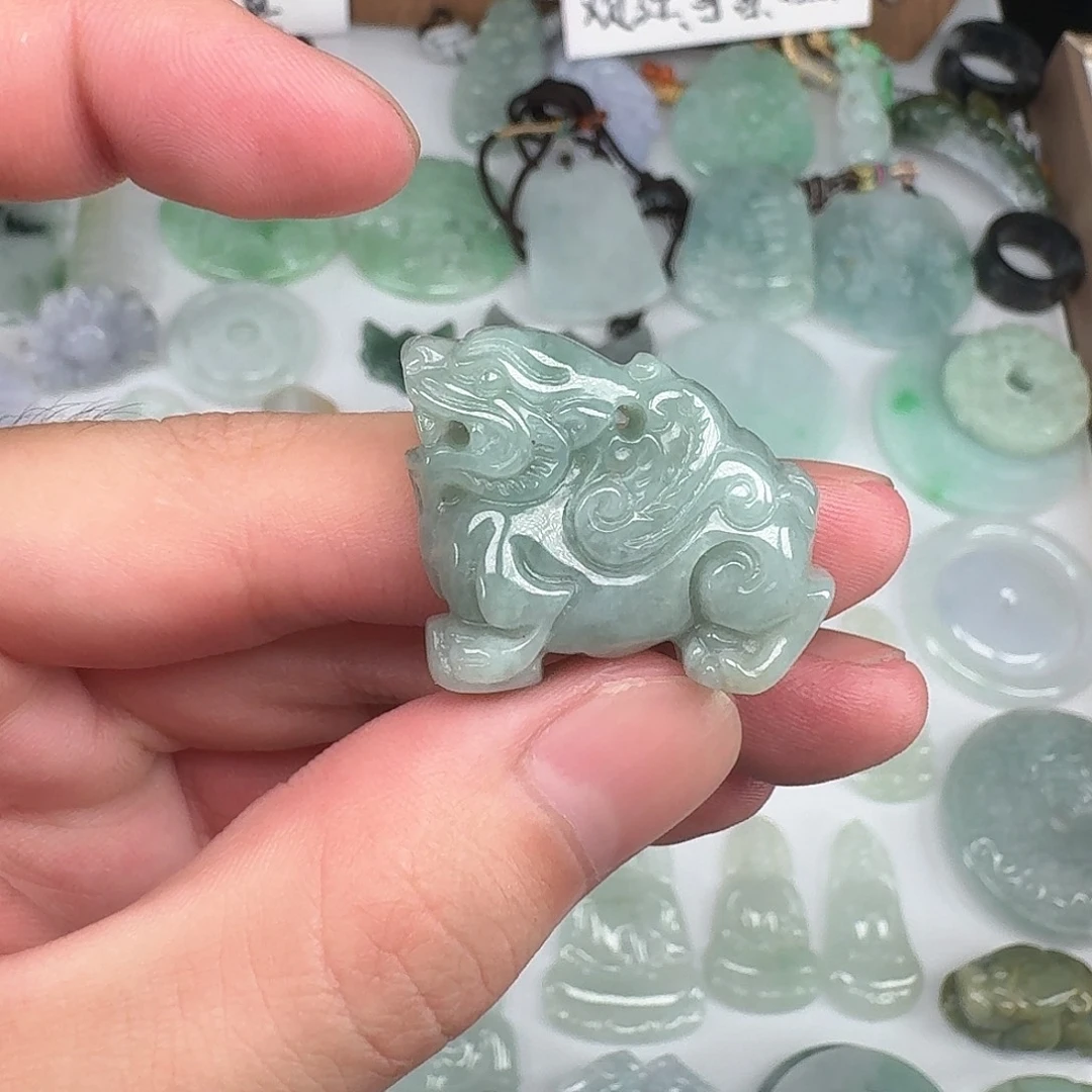 翡翠未镶嵌颈饰天然翡翠