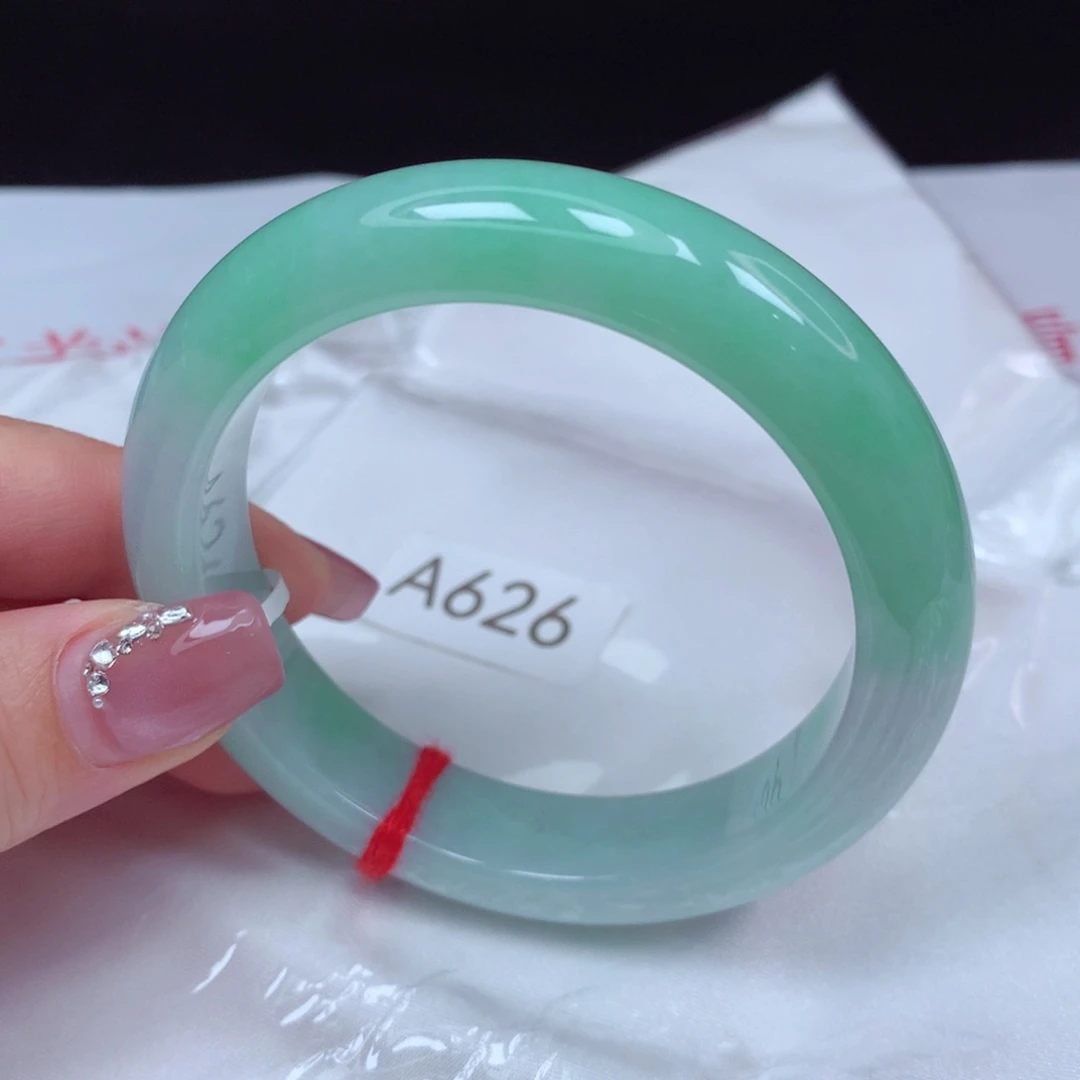 翡翠手镯未镶嵌手镯56