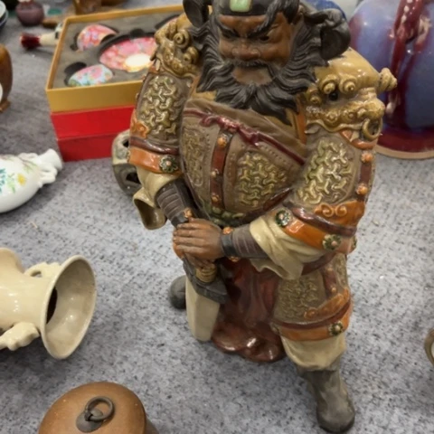 紫砂摆件陶瓷制品