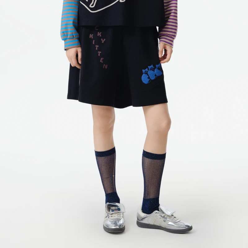 MOVEUP幻走2025春季新款.FUN 松紧腰猫咪绣花休闲短裤女325110104