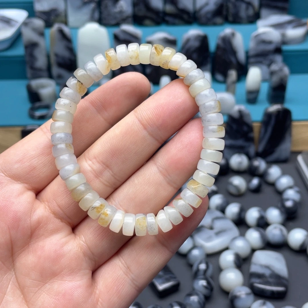 和田玉未镶嵌手串