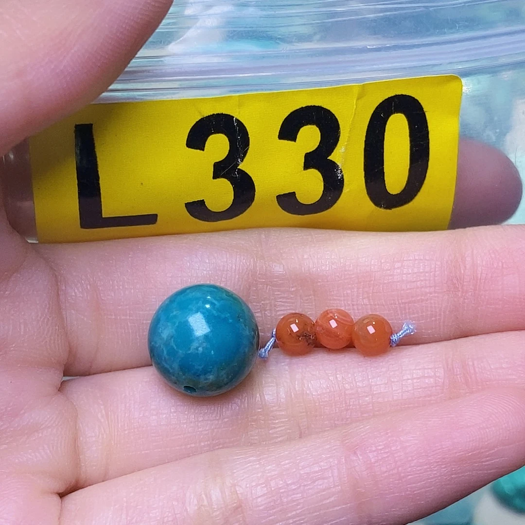 未镶嵌南红玛瑙珠宝奇石