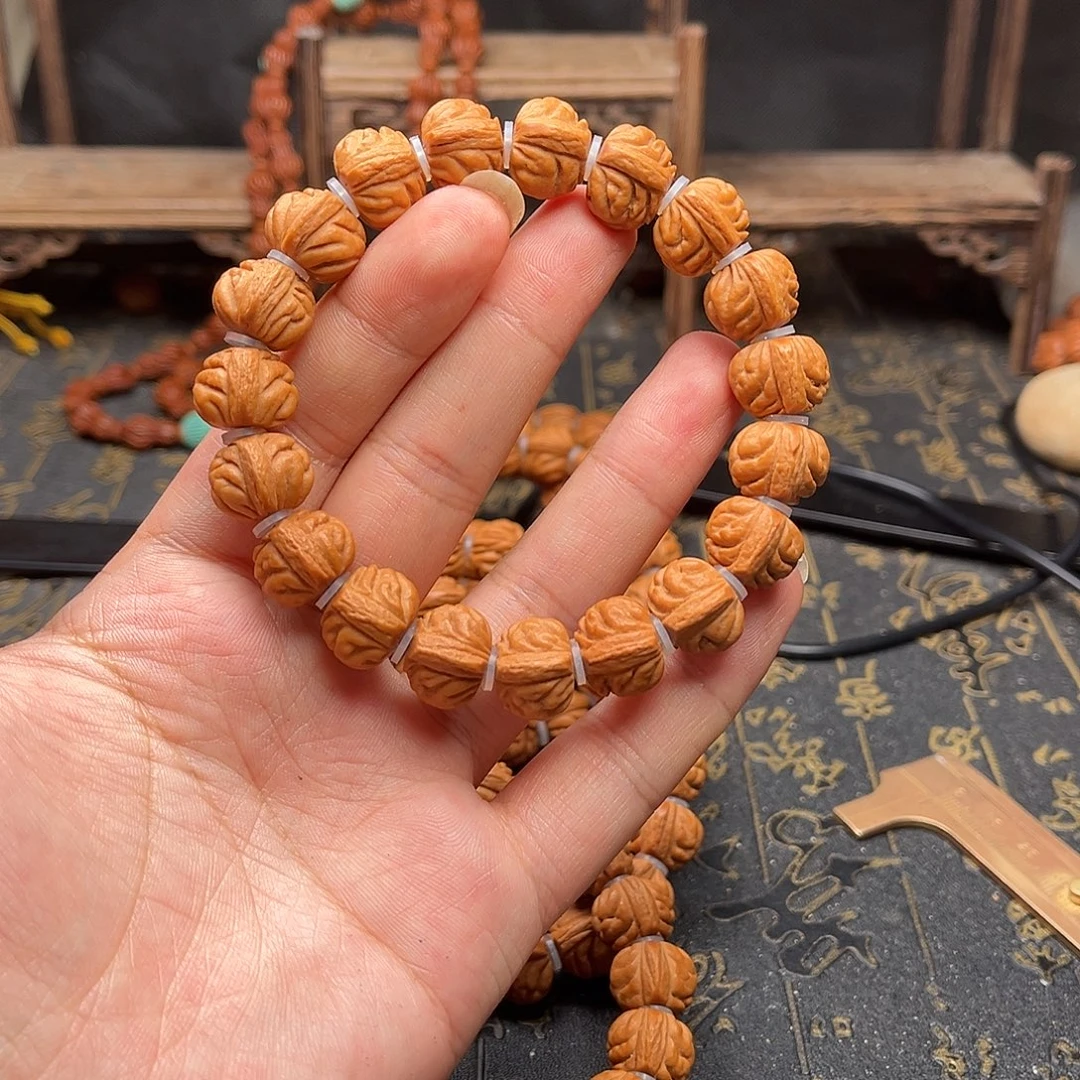 灰***灰吊坠桃核小金豆手串