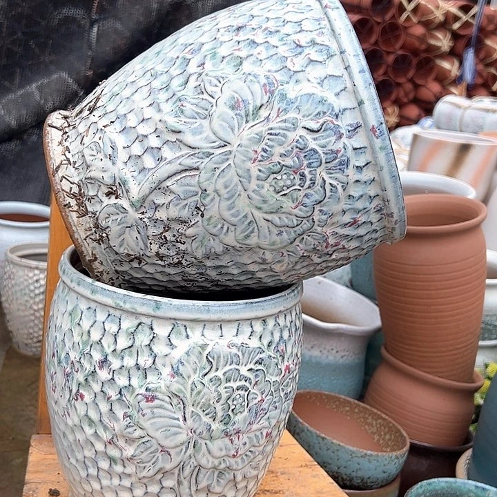 紫砂花盆口19高23。。。。。。。。。。。。。。。。。