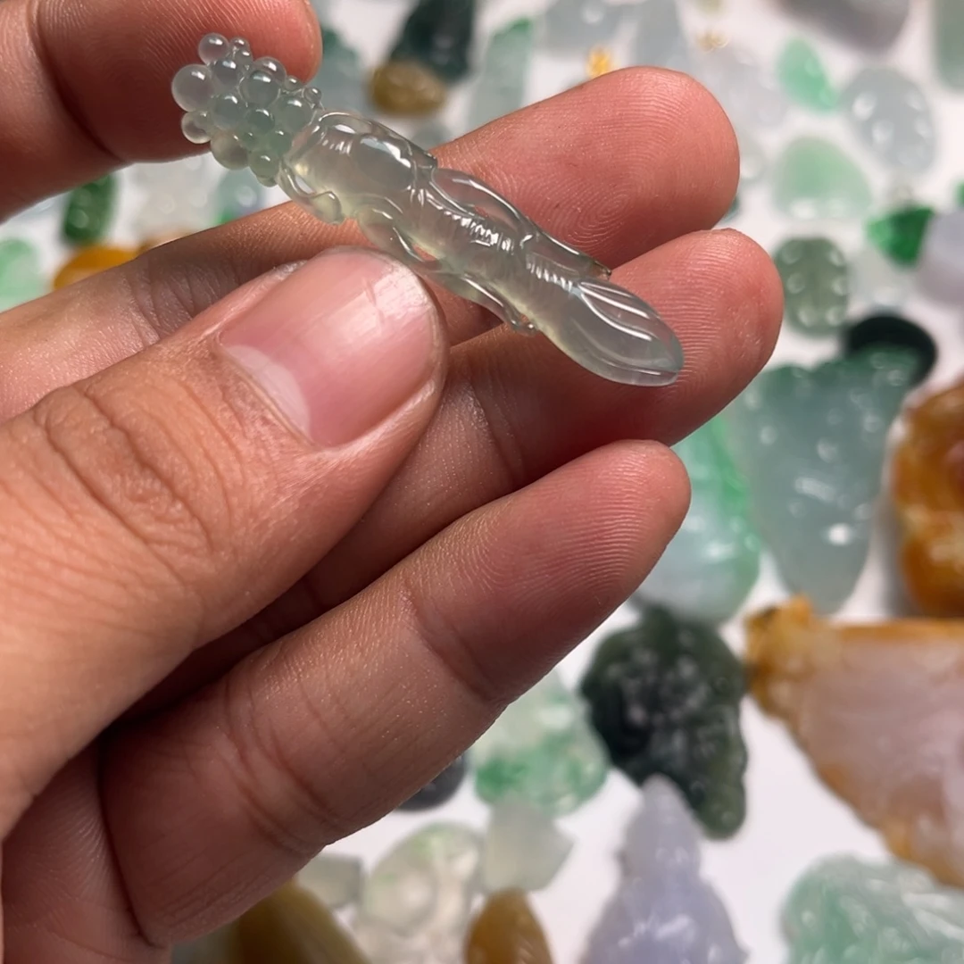 翡翠未镶嵌颈饰天然翡翠