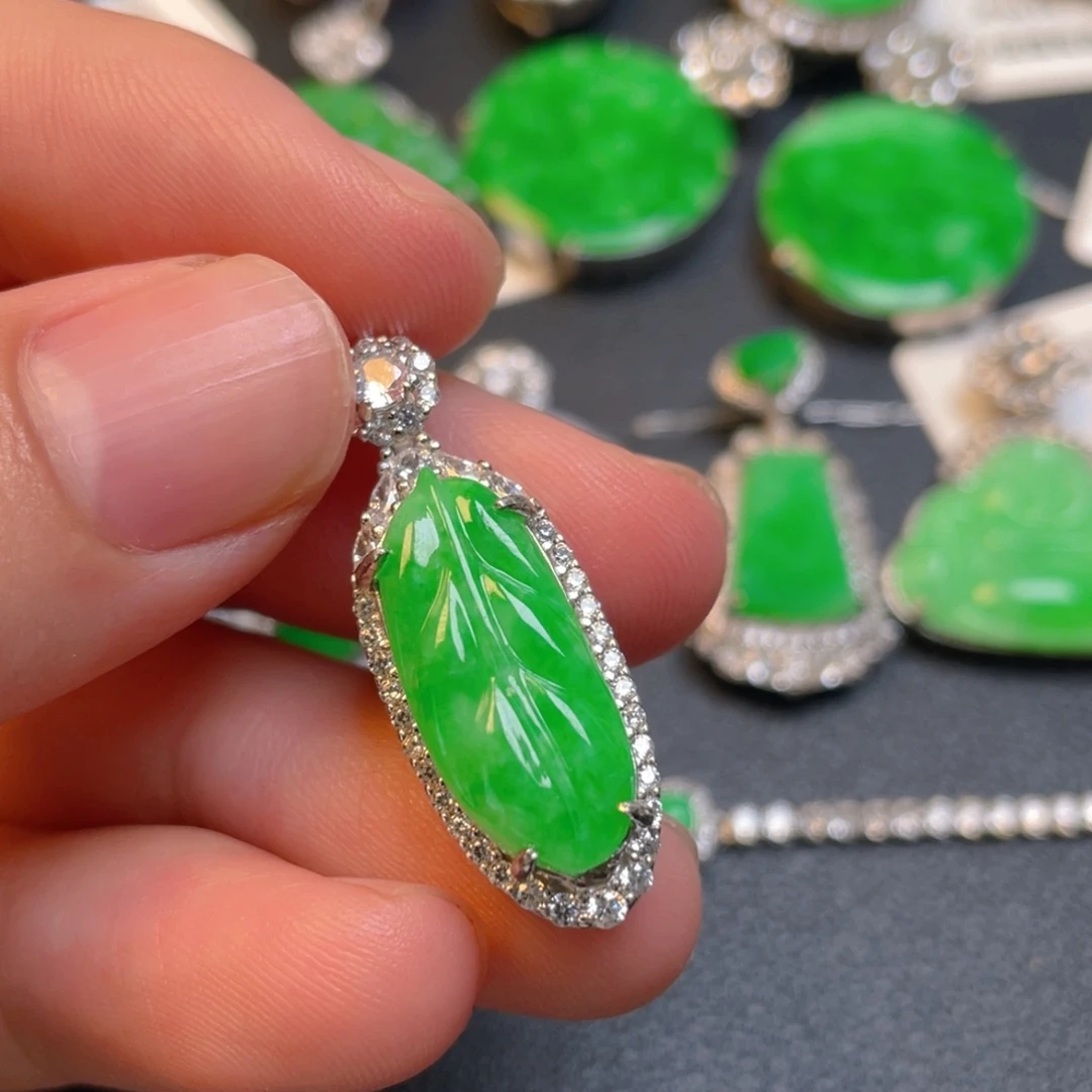 翡翠银S925镶嵌吊坠(不含链)