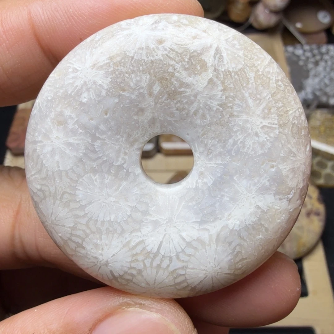 硅化玉未镶嵌纯天然色有机玉石保真色