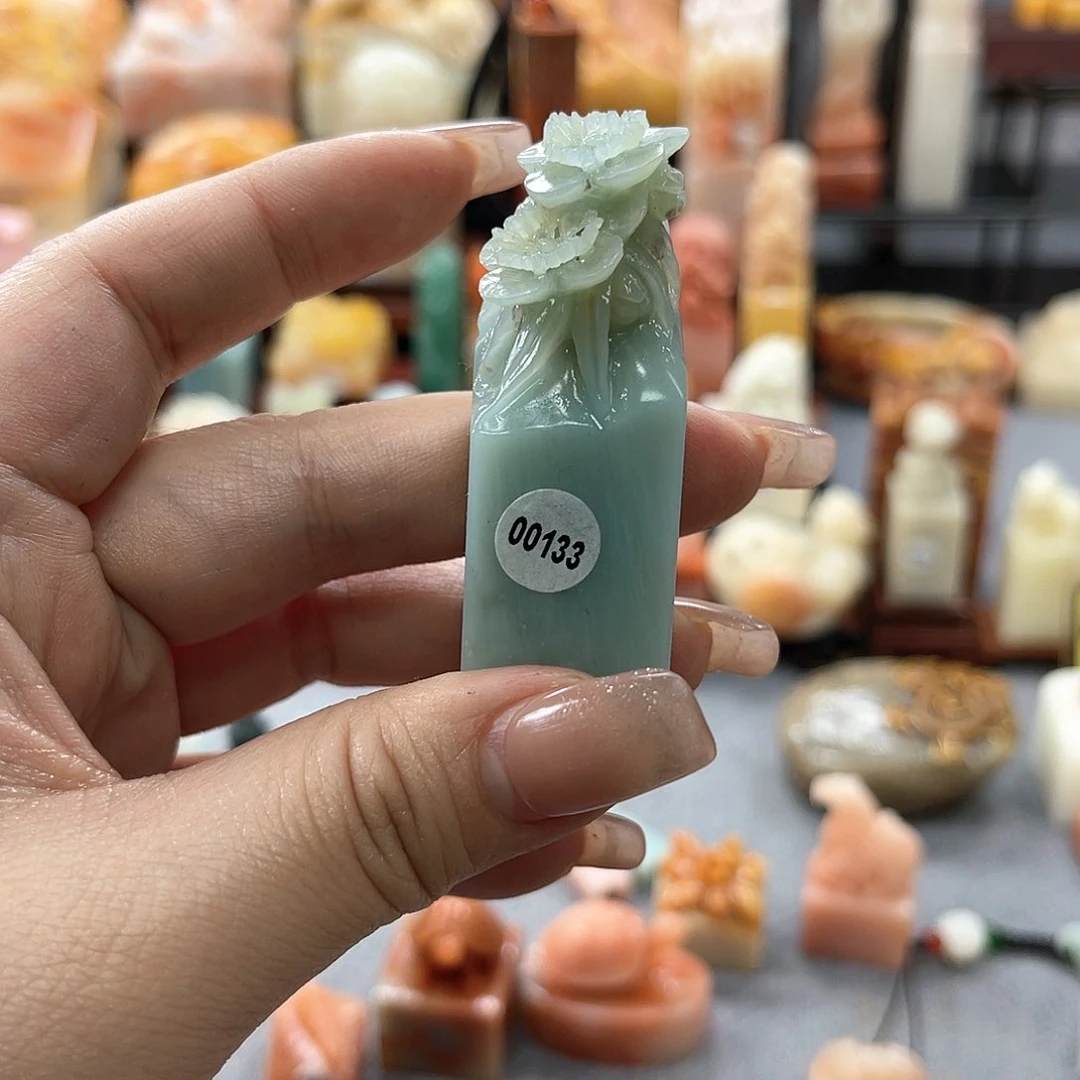 寿山石印石:**达1330000000