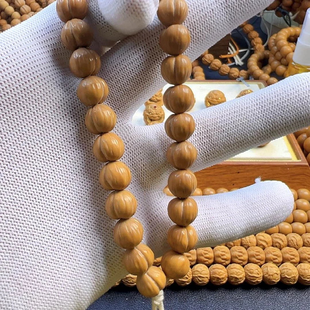 蜜****猴头雕刻屁桃手持10全品