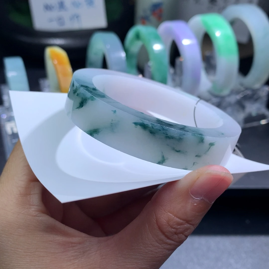 未镶嵌翡翠定制翡翠