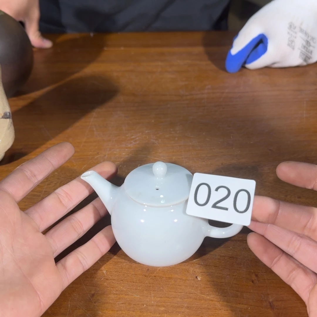 唯*笑21221151645484486161
