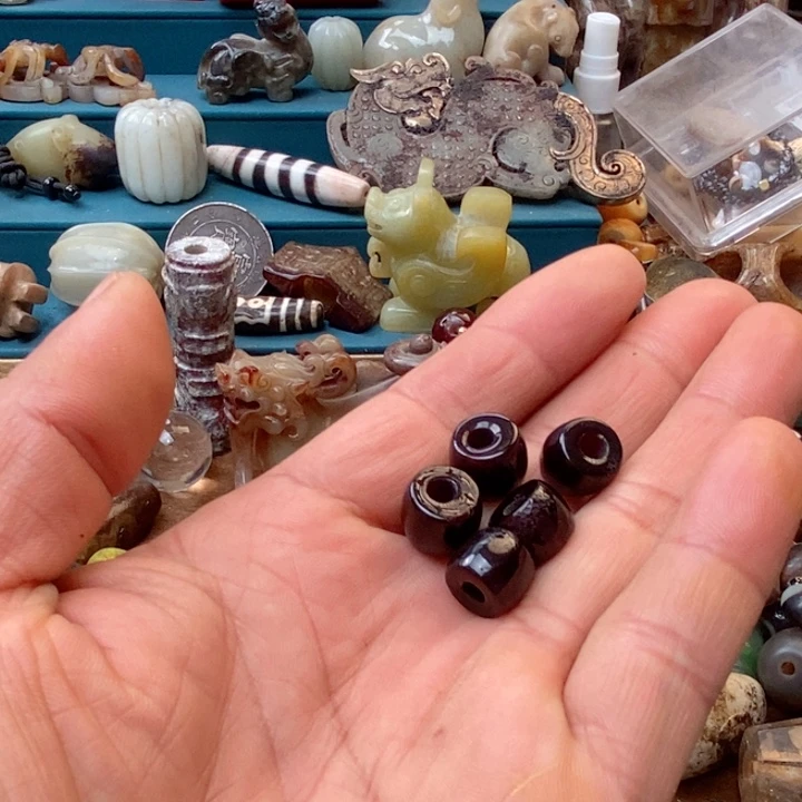 未镶嵌珠子的玛瑙/玉髓