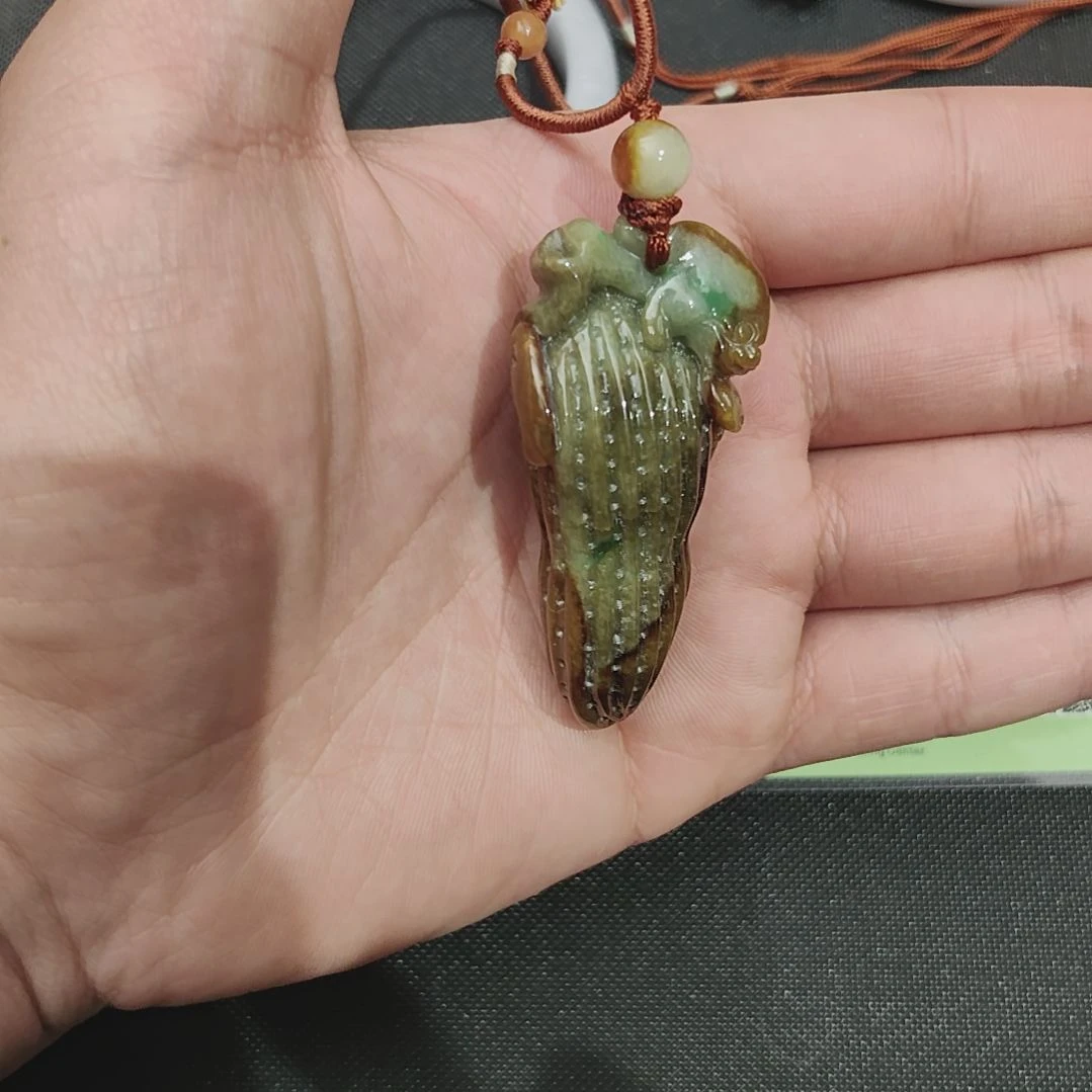 翡翠未镶嵌颈饰福利秒杀