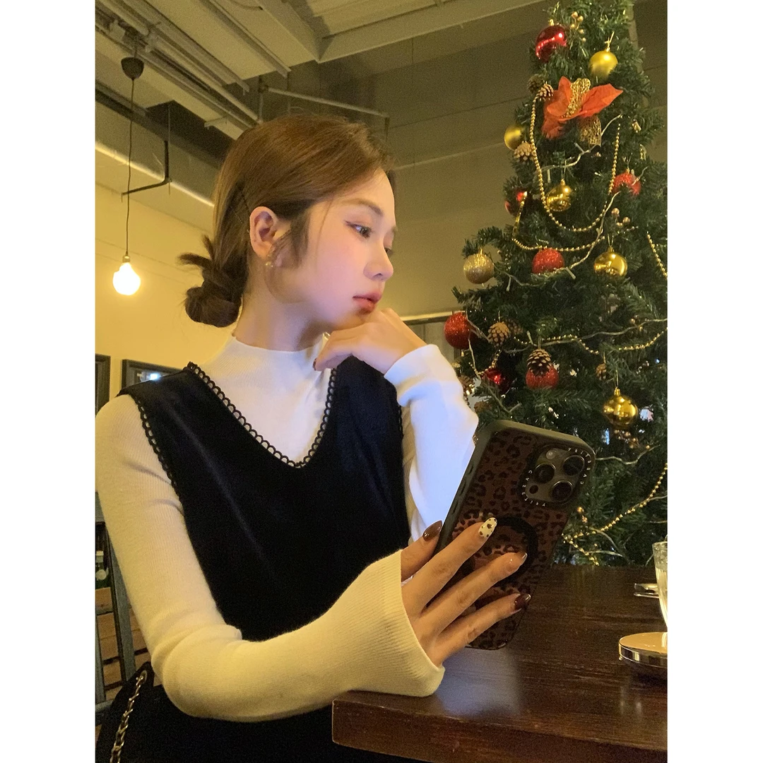 陳文文xenl【雪松奶贝】秋冬百搭半高领羊毛上衣针织打底衫0184