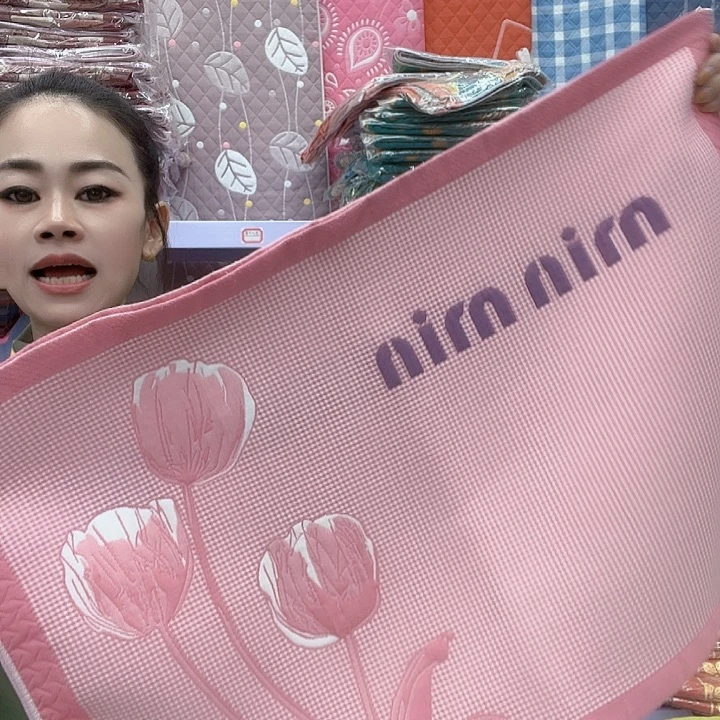 棉粉色郁金香纯棉