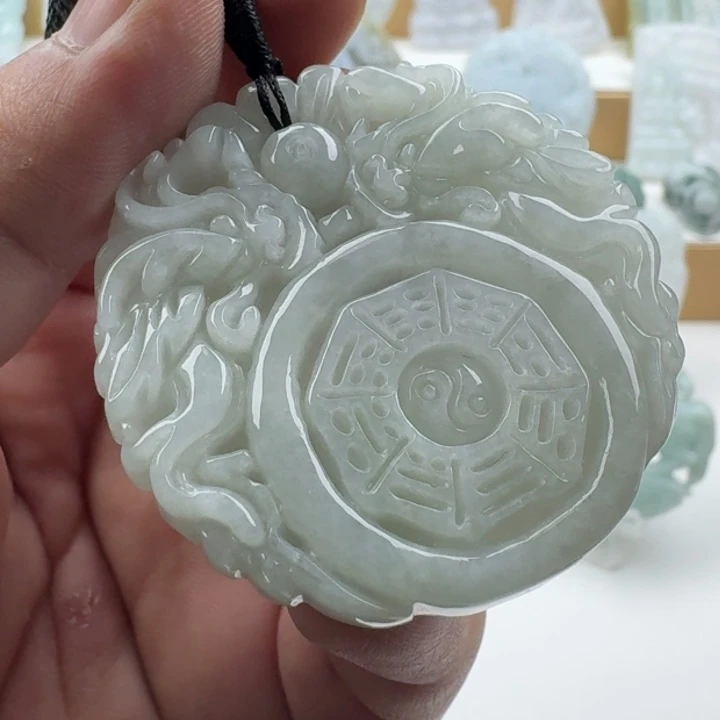 翡翠未镶嵌颈饰天然缅甸A货翡翠