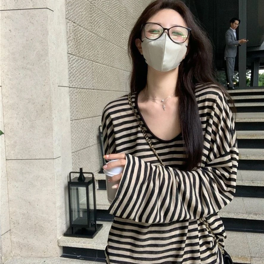 【喇叭袖罩衫】设计感韩版套头复古女士条纹防晒T恤薄款长袖慵懒风