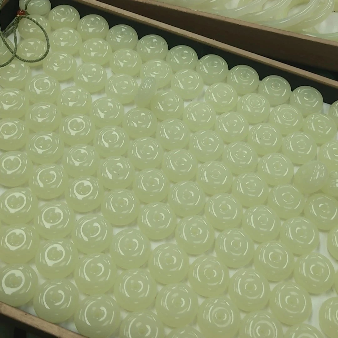 小帅家的珠宝—福利款蜂蜜水平安扣吊坠多样性发一