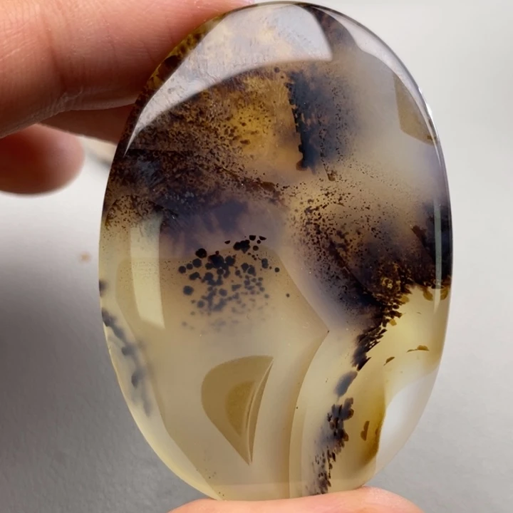 玛瑙/玉髓颈饰未镶嵌民**惠