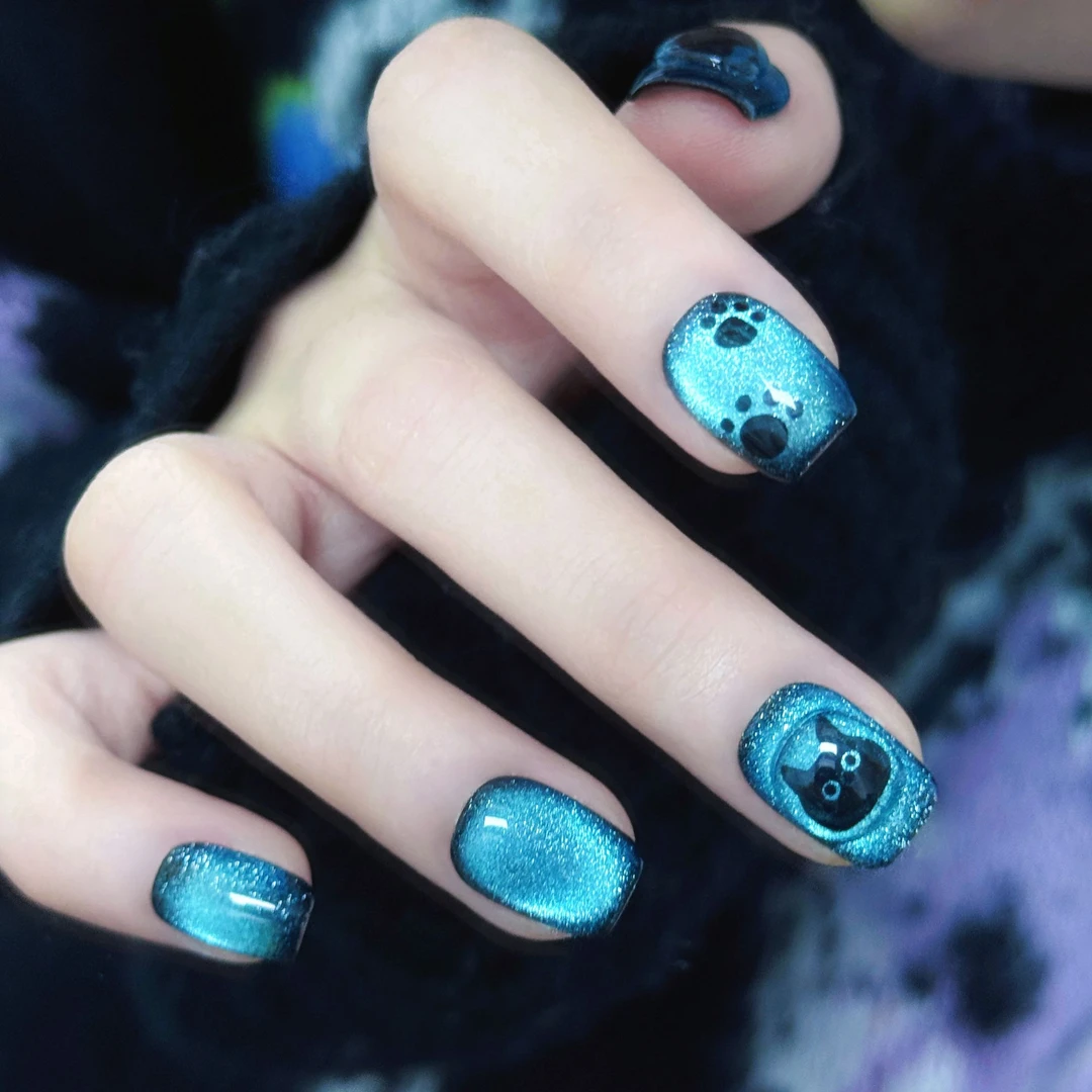 片蓝色猫眼穿戴甲纯显白短款美甲贴片假手指片可拆卸指甲油裸色系