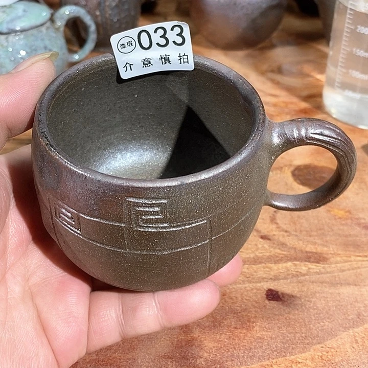 我们的确是一个人的