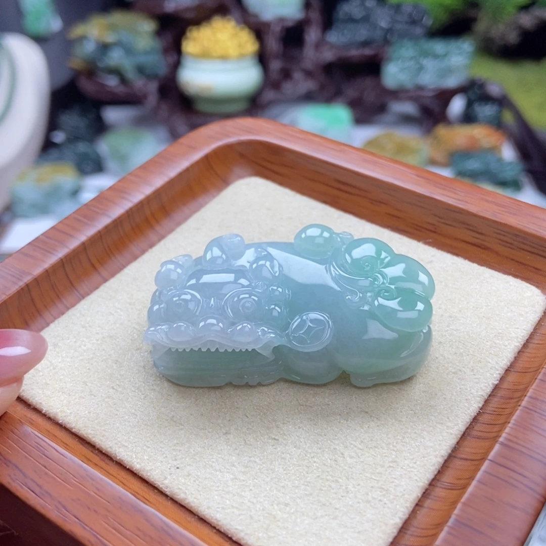 颈饰未镶嵌翡翠A30 晴绿霸王貔貅