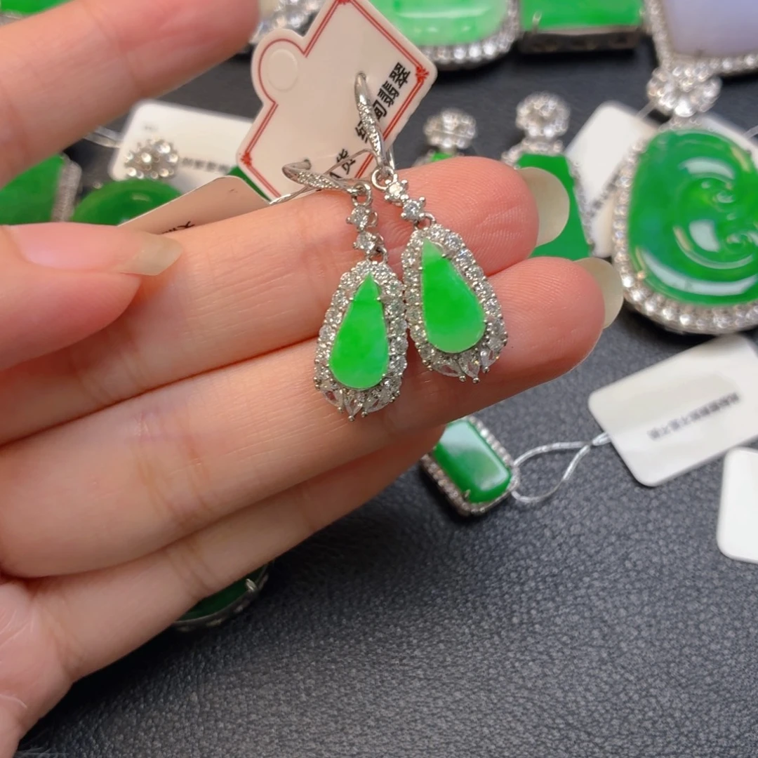 翡翠银S925镶嵌颈饰