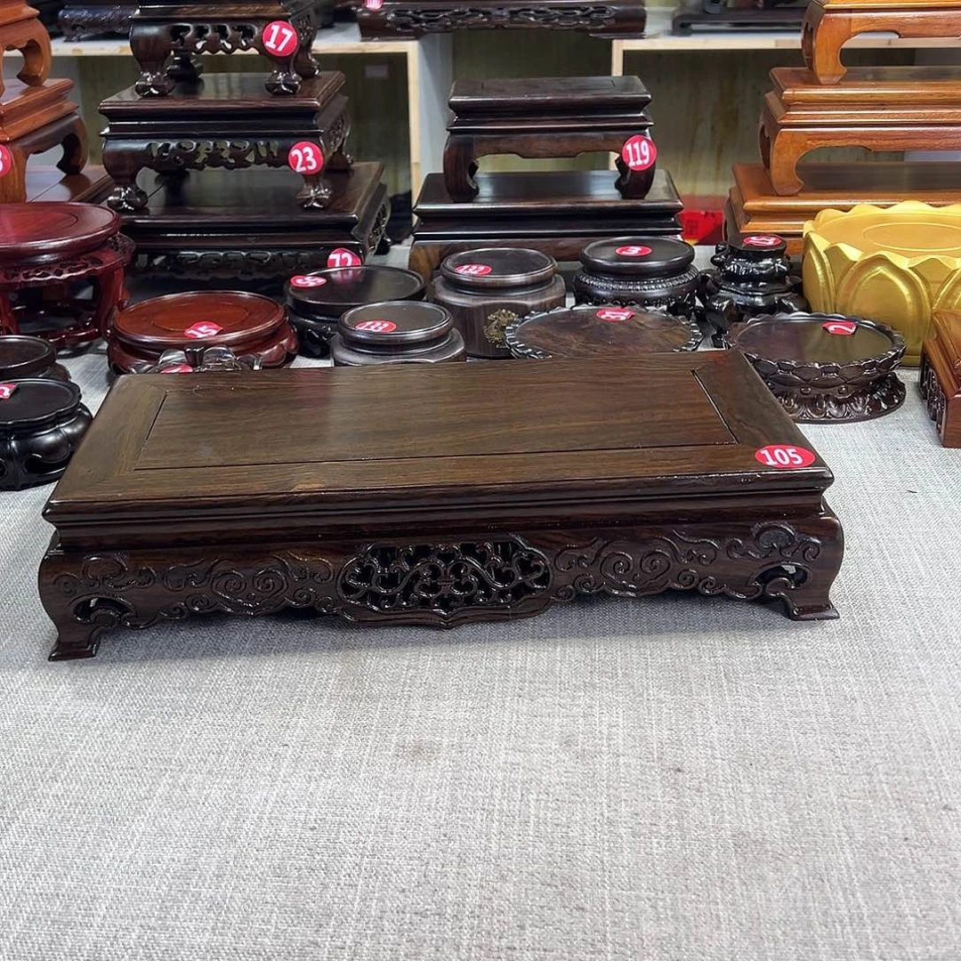 红木底座精雕工艺品