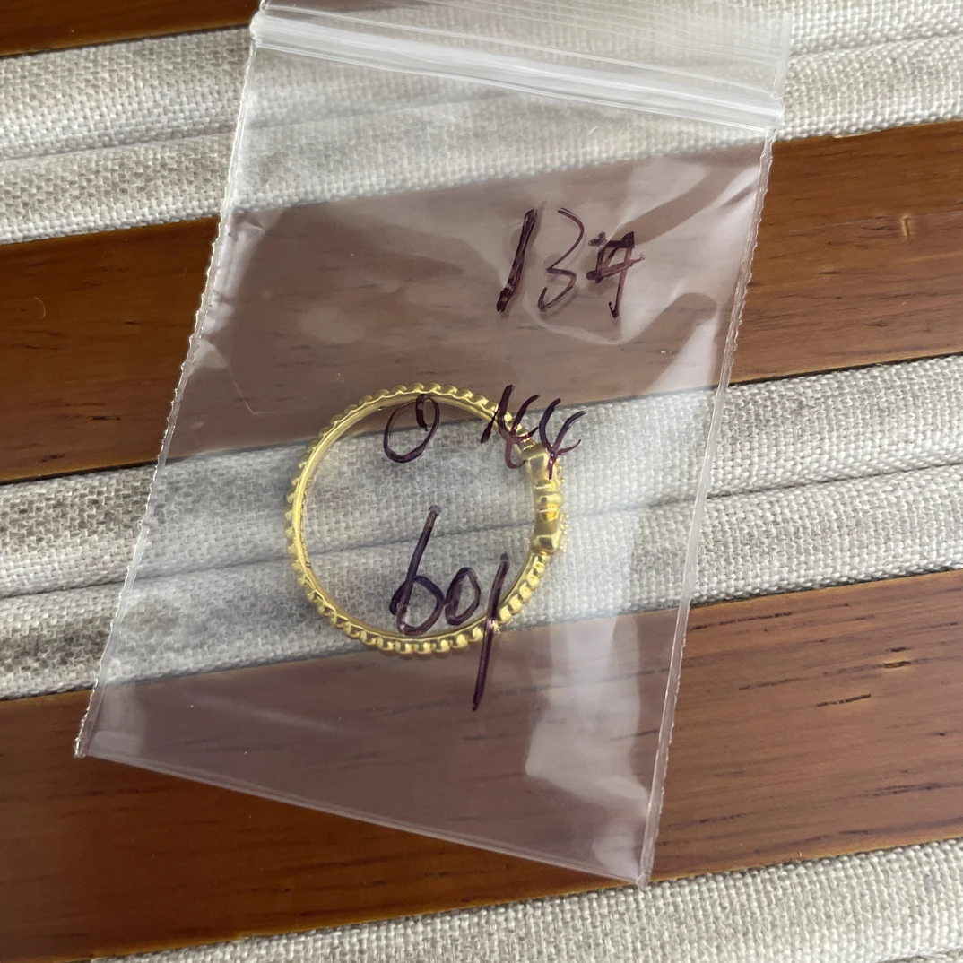 克重0.44 13号 小金蝴蝶6D戒指 足金999