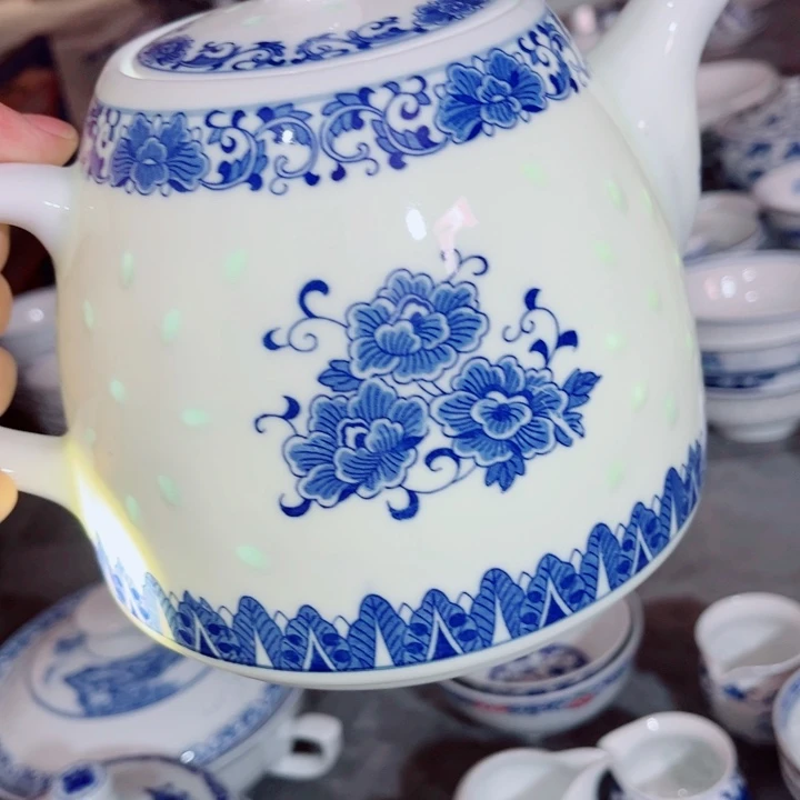 青花玲珑1.5升大水壶