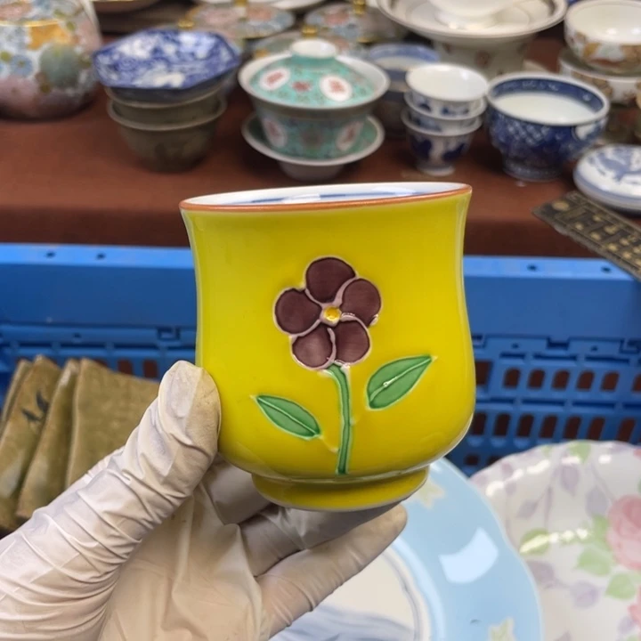 他家瓷器真美…开播了