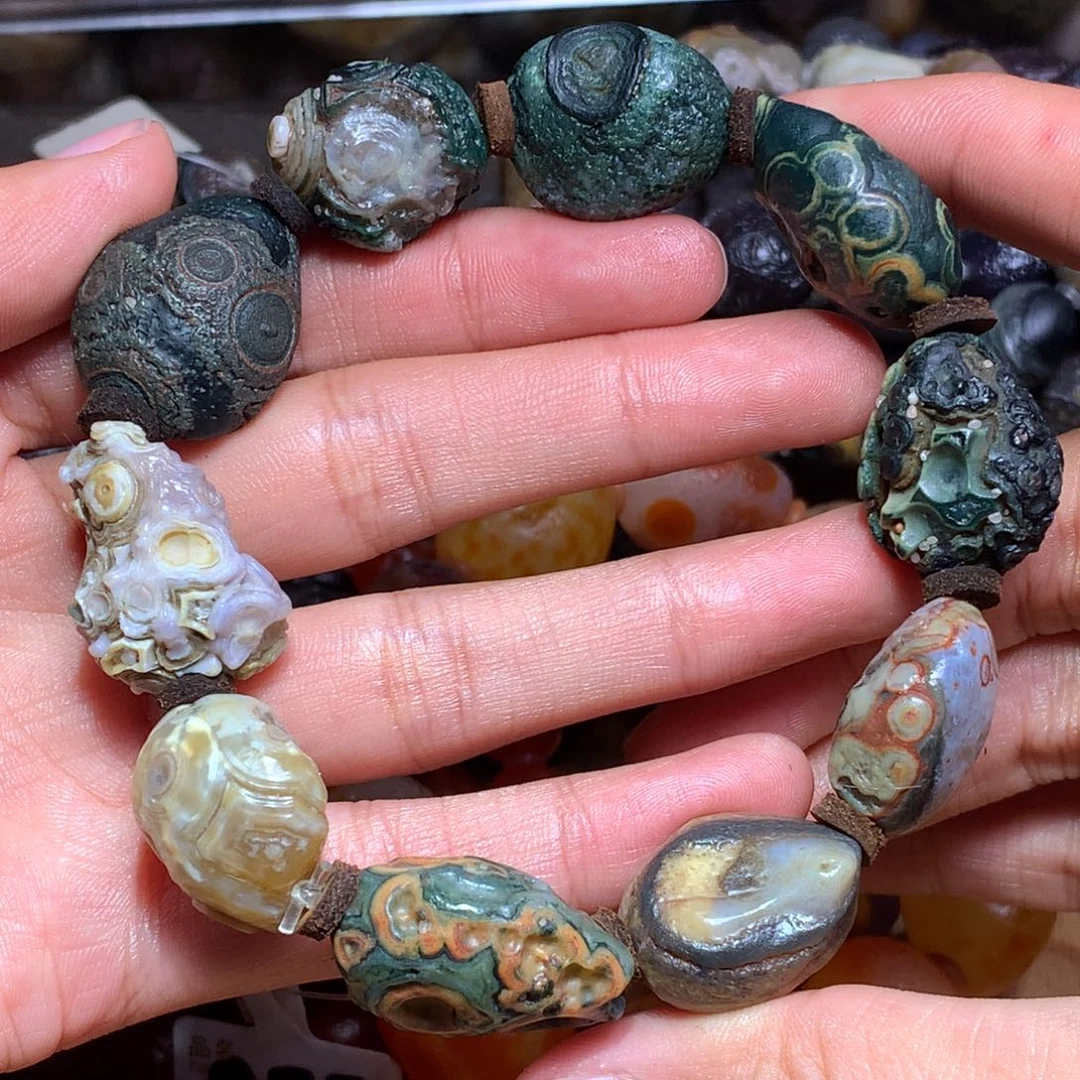 未镶嵌玛瑙/玉髓珠宝半成品