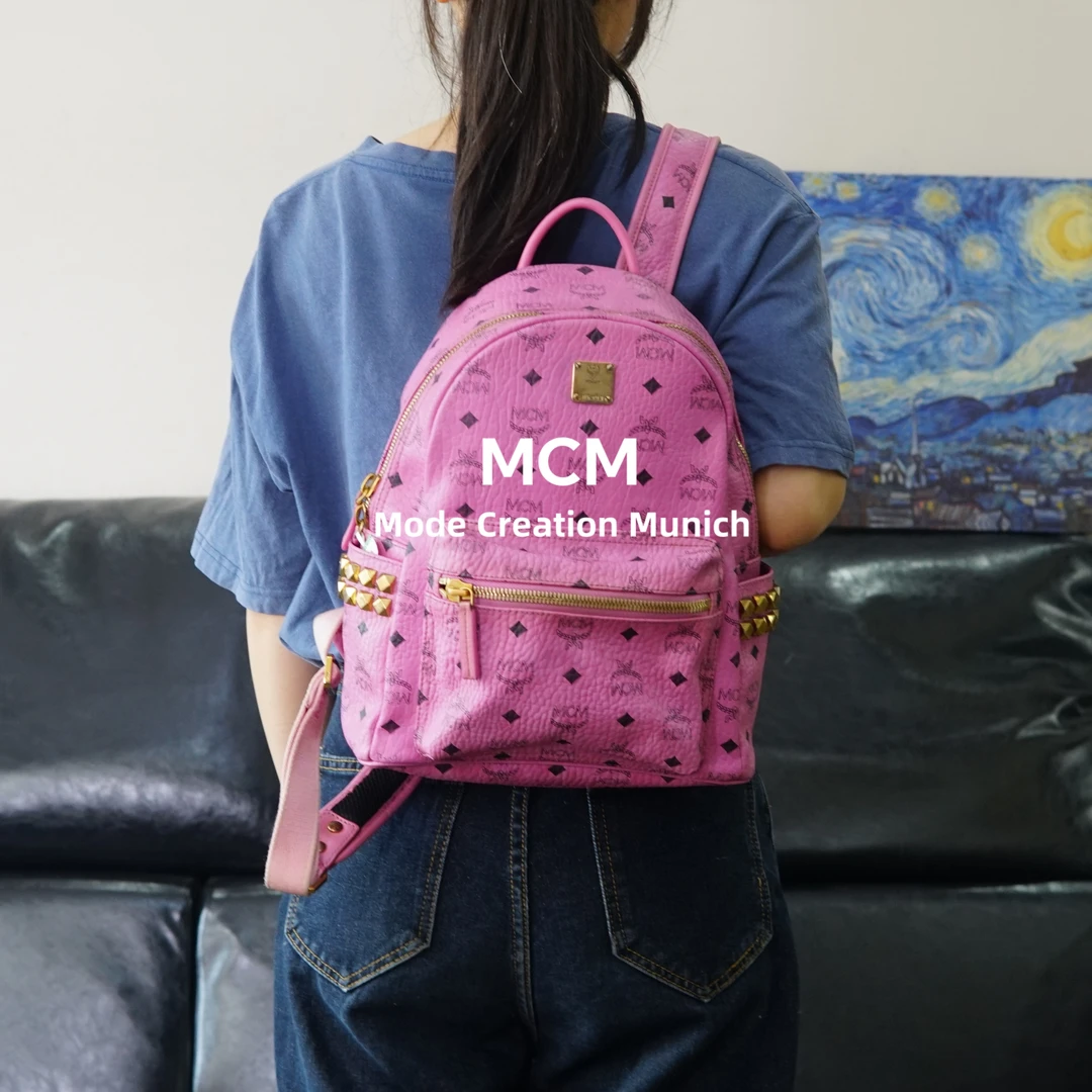 95新 MCM 粉色双肩包/WJ05411003/1003