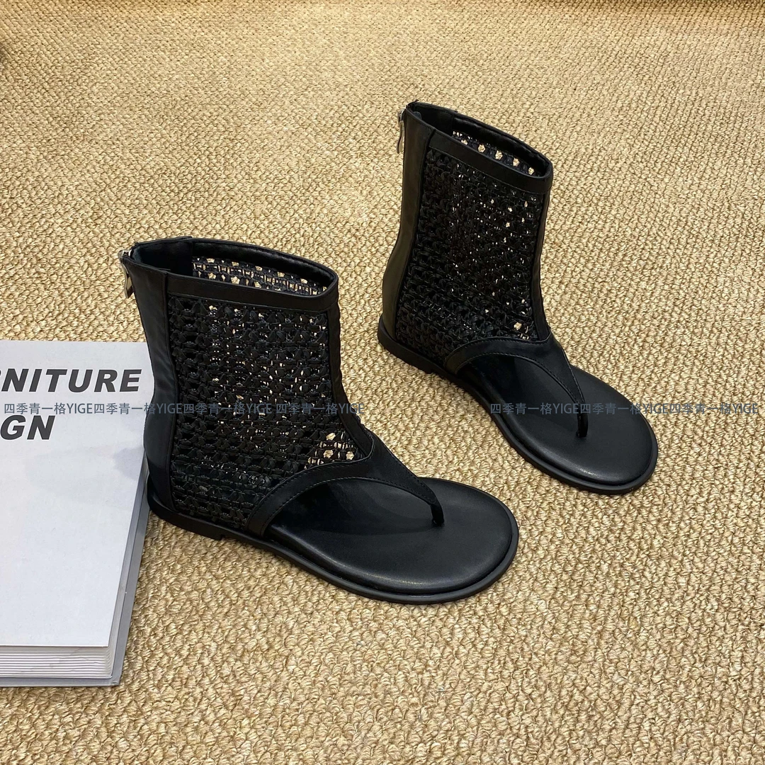 YG  韩版夹趾时尚镂空短靴4cm增高2025夏季新款透气百搭马丁靴