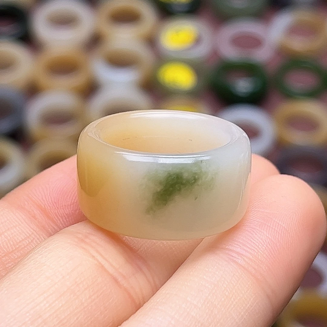 和田玉未镶嵌戒指17.4沙漠绿洲