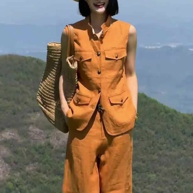 2025年夏季女装新款设计感小众别致百搭高级感显瘦上衣初夏款