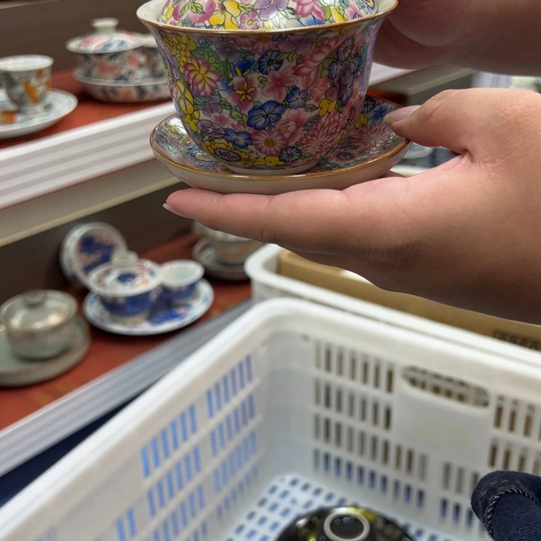 共和国和韩国沟沟壑壑