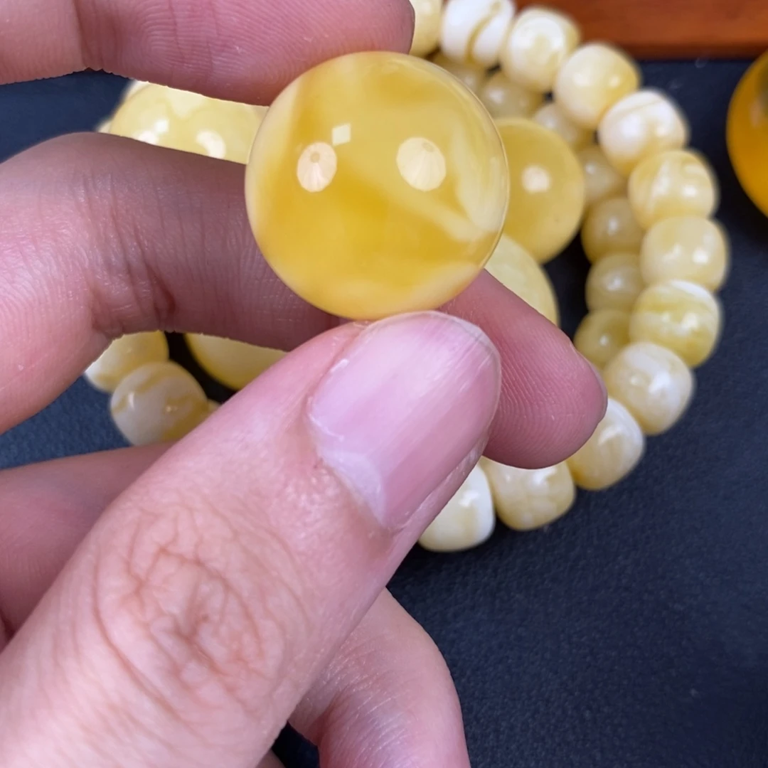 琥珀未镶嵌裸石67