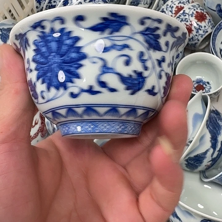 瓷片青花缠枝莲大压手杯景德镇