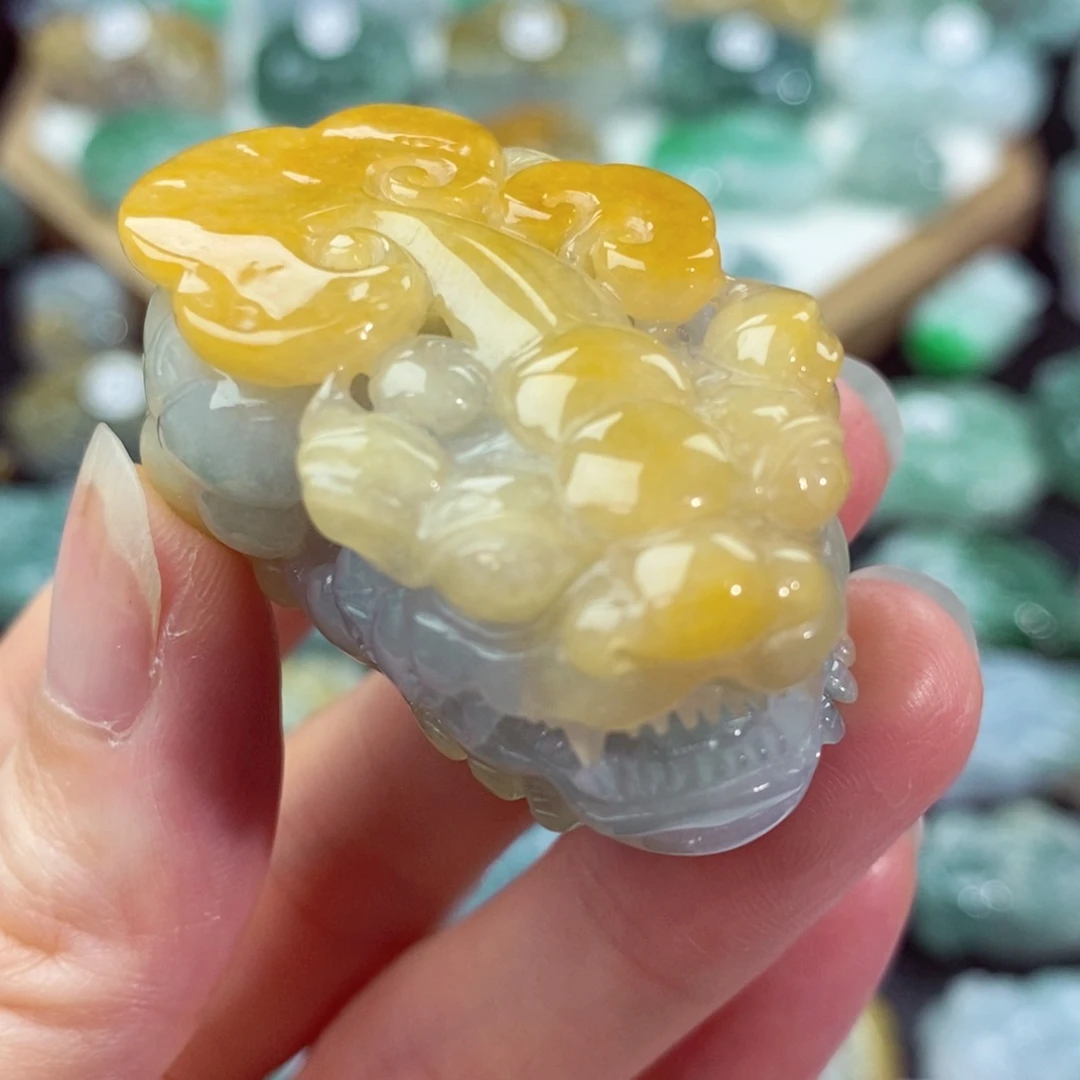 翡翠颈饰未镶嵌天然