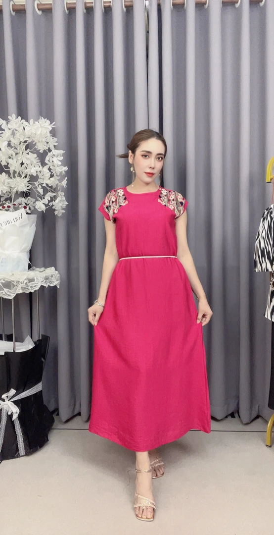 夏季新款时尚职风连衣裙显瘦民族风