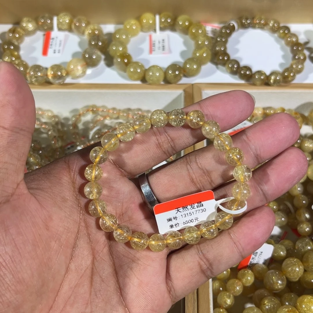 未镶嵌手链水晶晶莹剔透