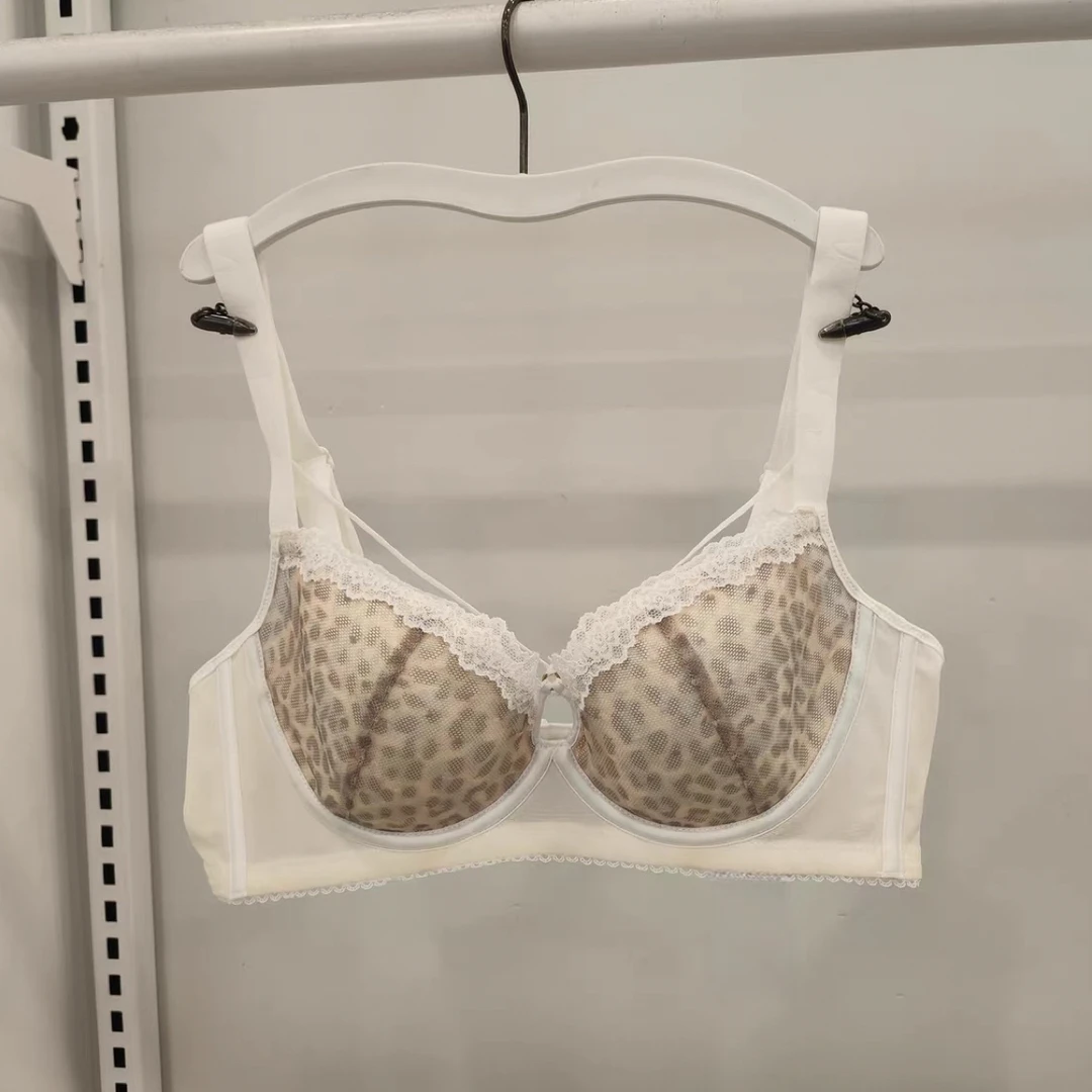 AB杯软钢圈超薄聚拢收副乳防下垂性感蕾丝文胸上托无钢圈