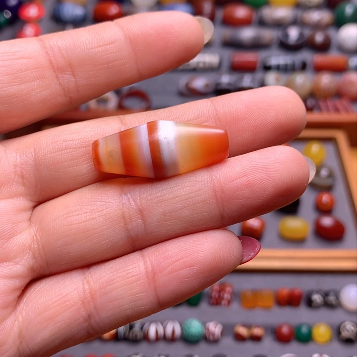 玛瑙/玉髓颈饰未镶嵌苏*~