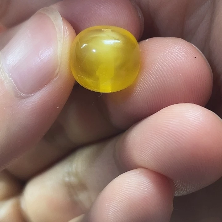 琥珀未镶嵌珠宝奇石12.6mm小平头不退换