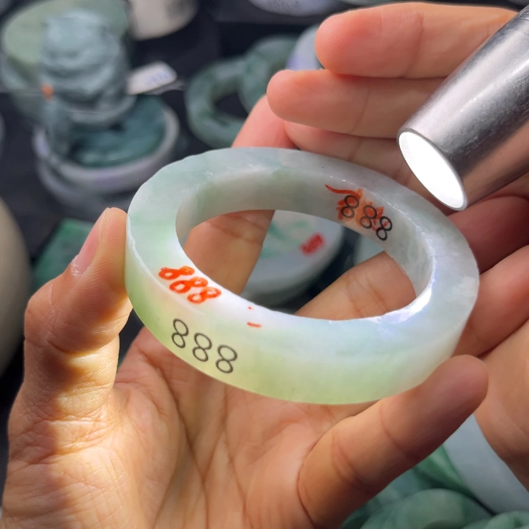 未镶嵌翡翠手镯未镶嵌定制翡翠