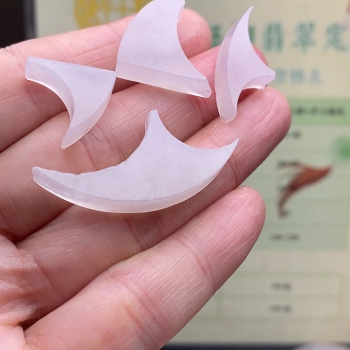 翡翠未镶嵌颈饰缅甸翡翠A货边角