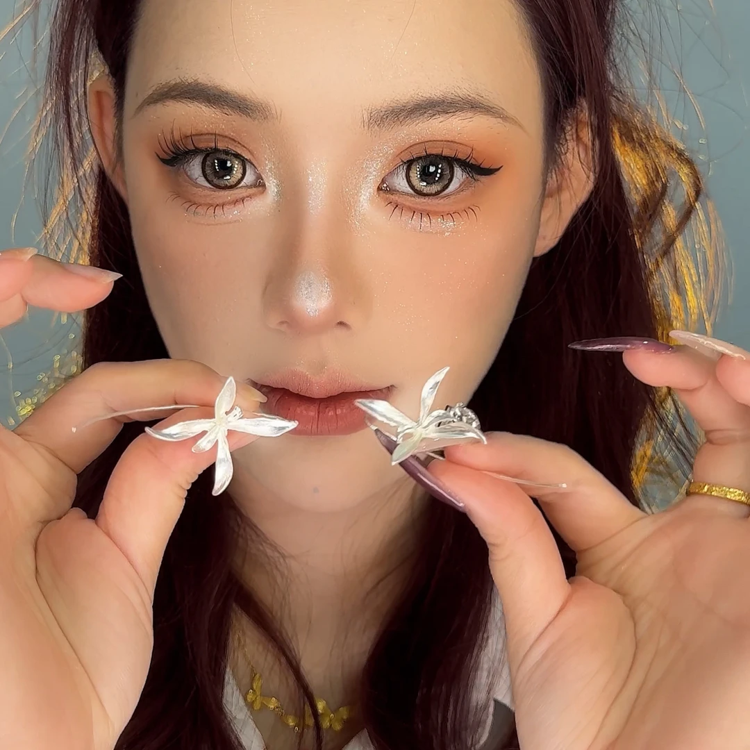 合金耳饰 超仙鸢尾花花朵时尚百搭耳勾气质优雅通勤耳饰轻奢高级