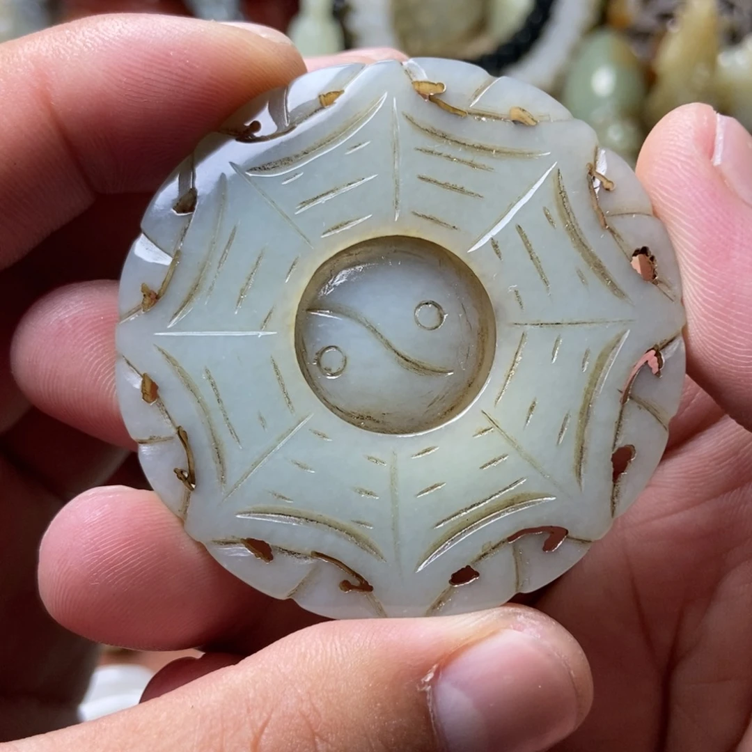 和田玉未镶嵌挂件